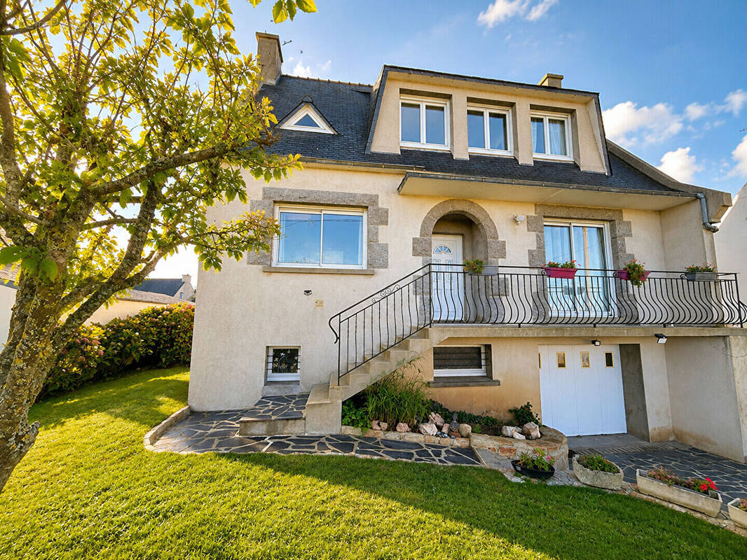 Maison à PLOUDALMEZEAU