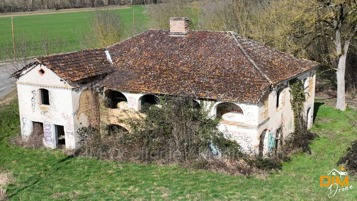 Maison à MONTEILS