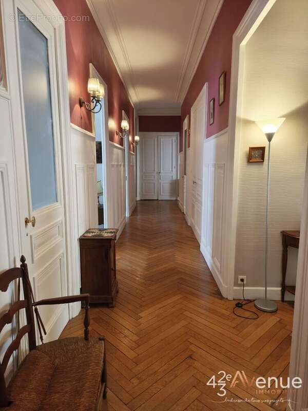 Appartement à SAINT-ETIENNE