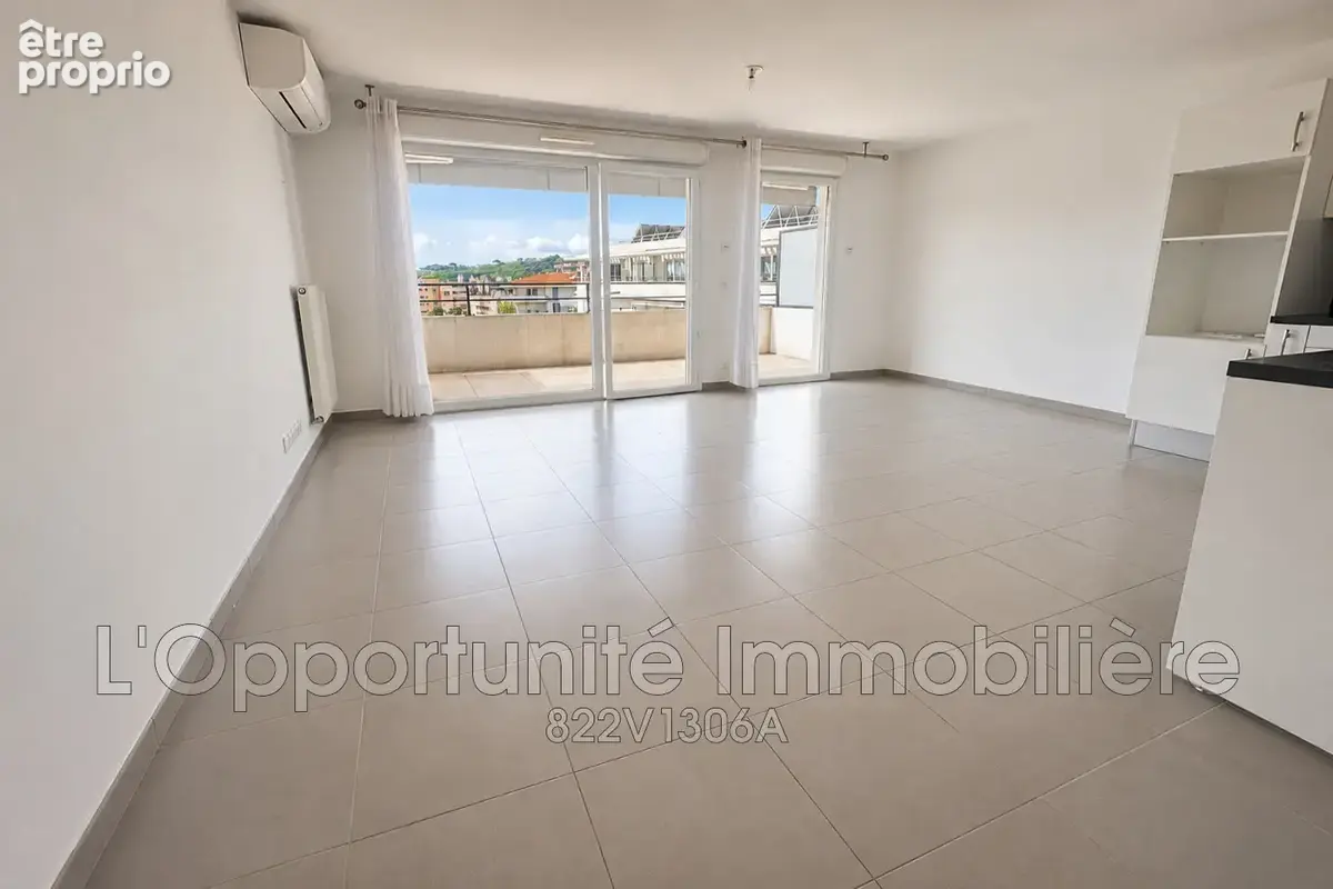 Appartement 3 pièces 62 m² à vendre à Le Cannet (06110) - photo 2