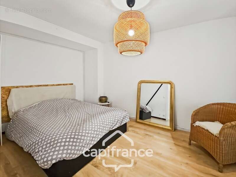 Appartement à CASTELCULIER