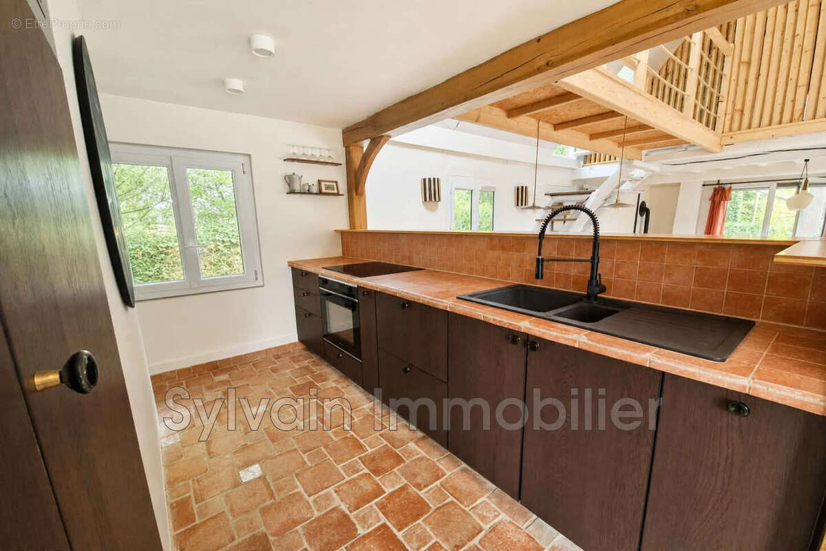 Maison 75 m² à Forges-Les-Eaux  - photo 6