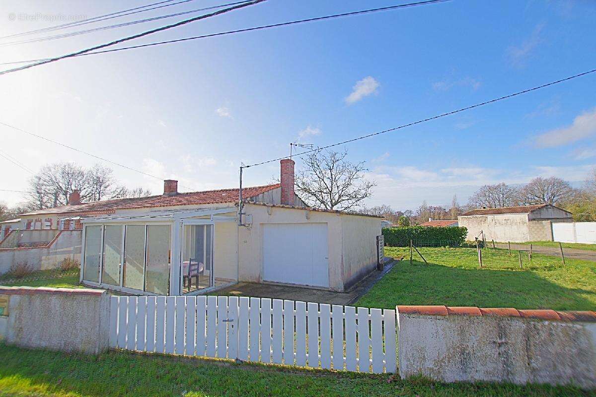 Maison à SAINTE-FOY
