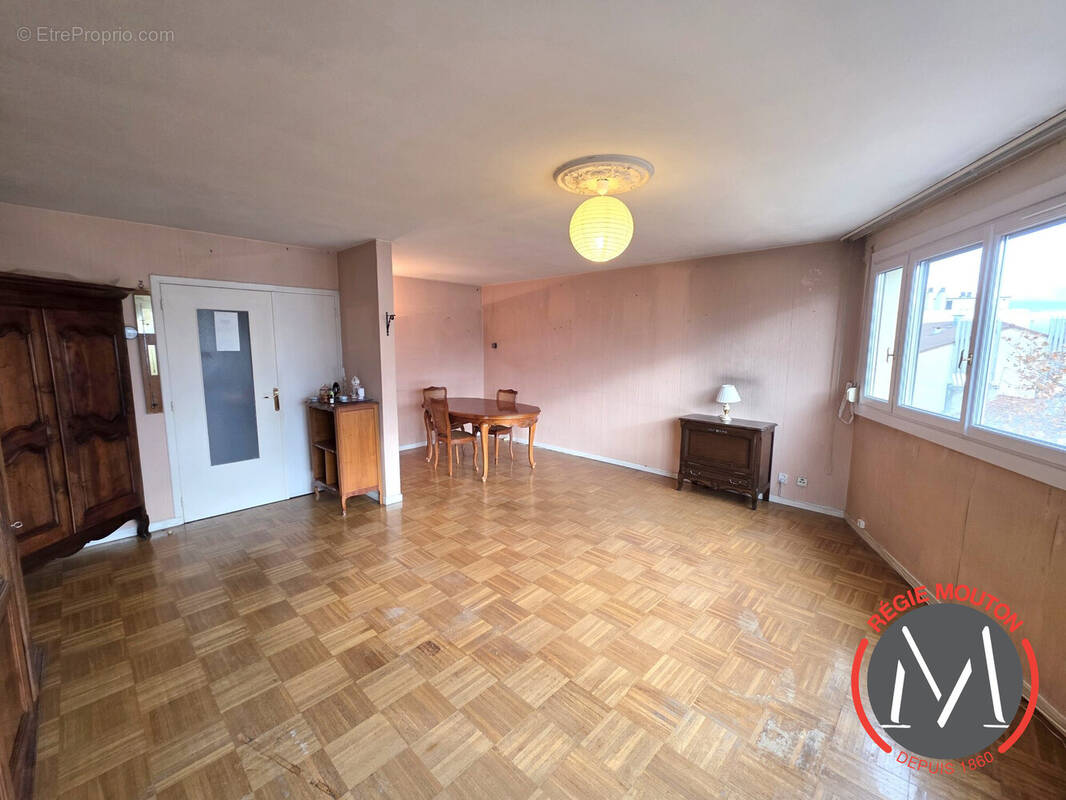 Appartement à LYON-3E
