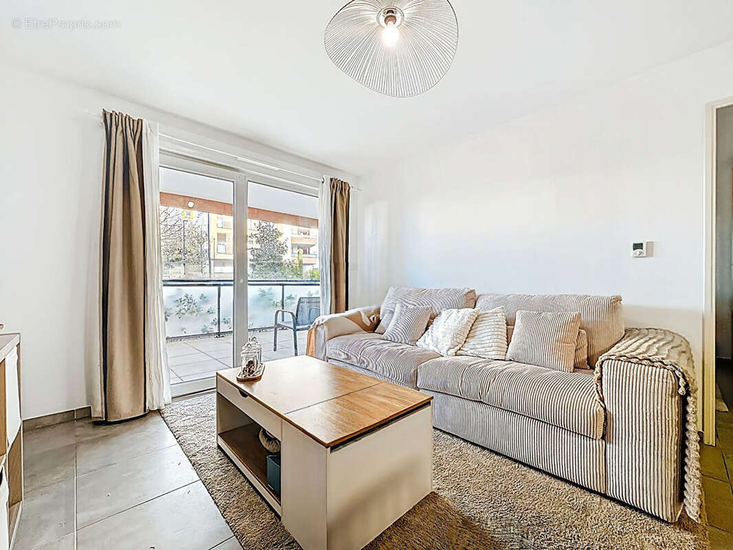Appartement à MARSEILLE-13E
