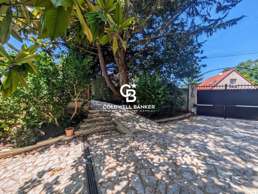 Maison à JOUE-LES-TOURS