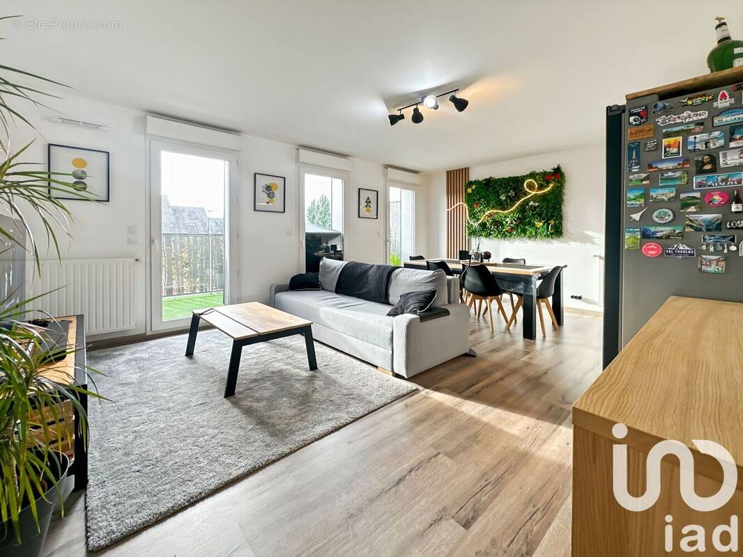 Photo 1 - Appartement à CHARTRES-DE-BRETAGNE