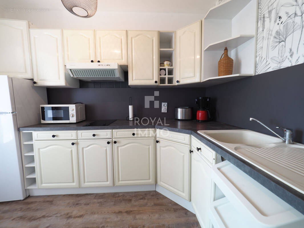 Appartement à LA VALETTE-DU-VAR