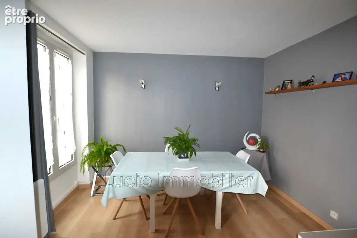 Appartement 2 pièces 55 m² à vendre à Chelles (77500) - photo 2