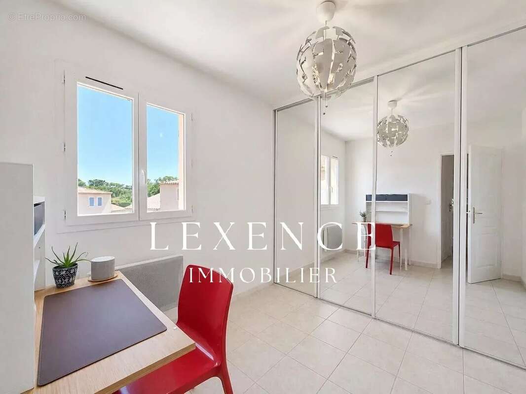 Appartement à CABRIES