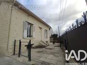 Photo 1 - Maison à SAINT-HILLIERS