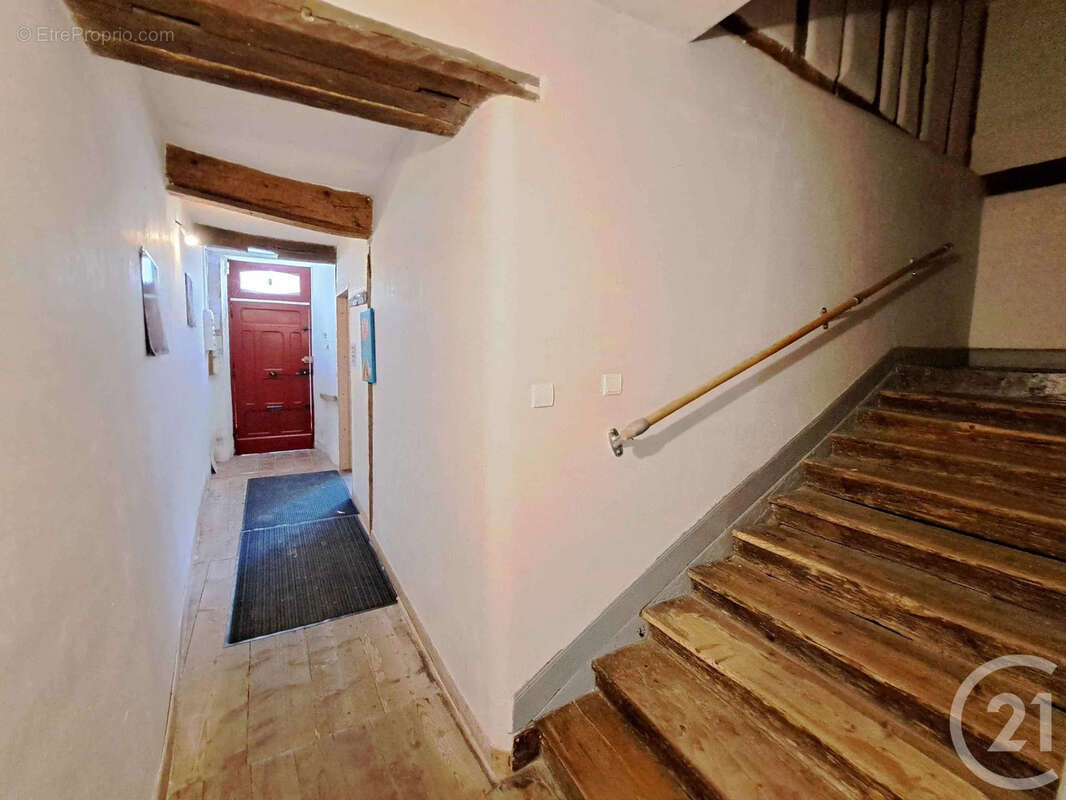 Maison à MONTESQUIEU-VOLVESTRE