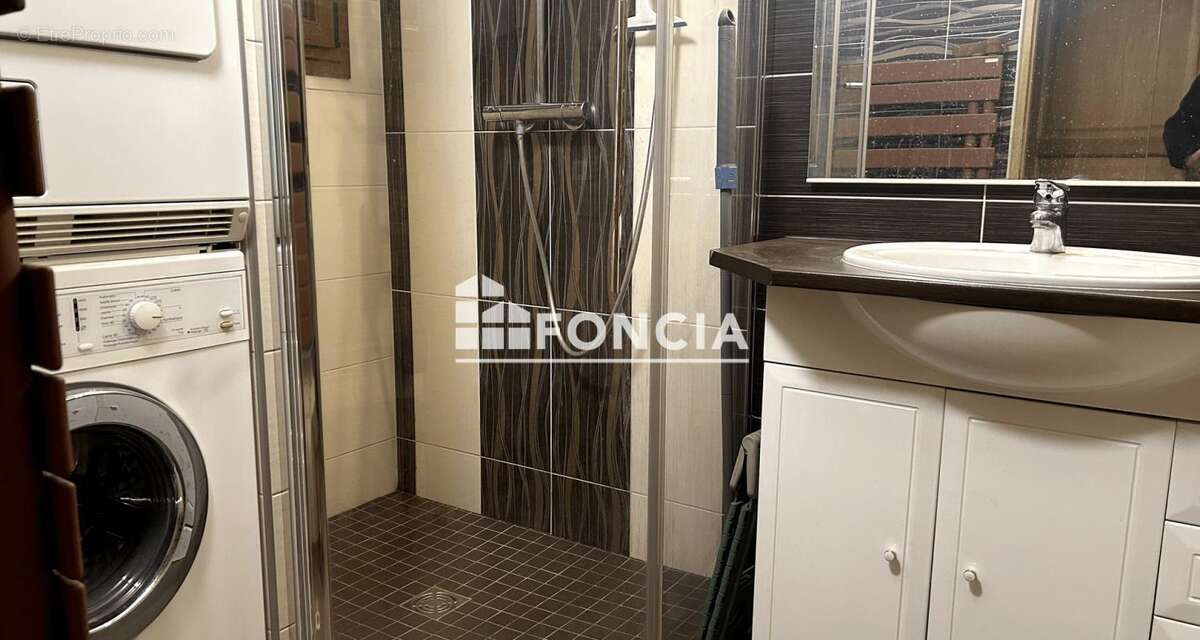 Maison à LA SALLE-LES-ALPES