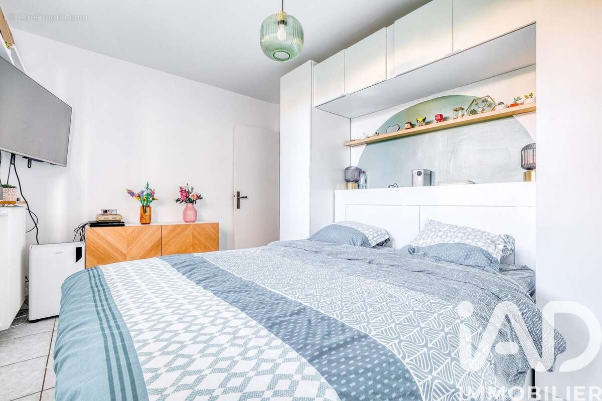 Photo 9 - Appartement à LIVRY-GARGAN