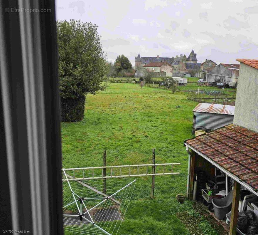 Maison à VILLEFAGNAN