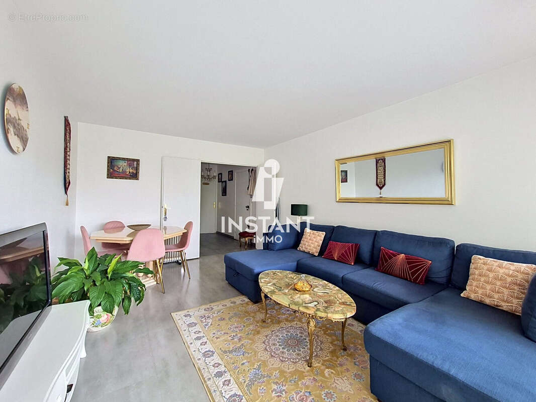 Appartement à MAISONS-ALFORT