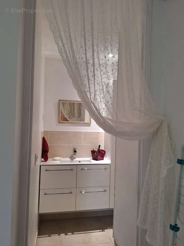 Maison à CIVRAC-DE-BLAYE