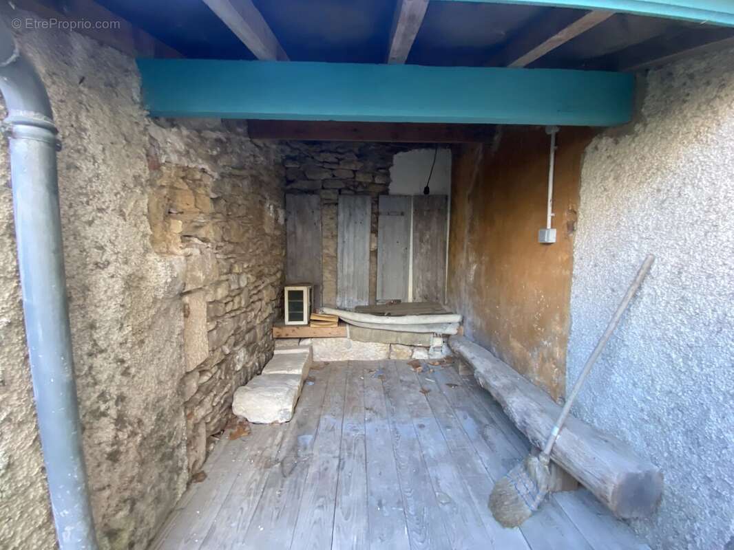 Maison à MONTAYRAL