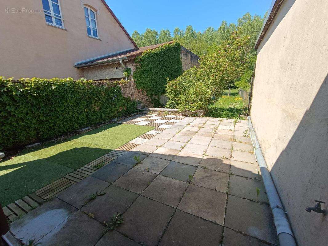 Maison à BELLEVESVRE
