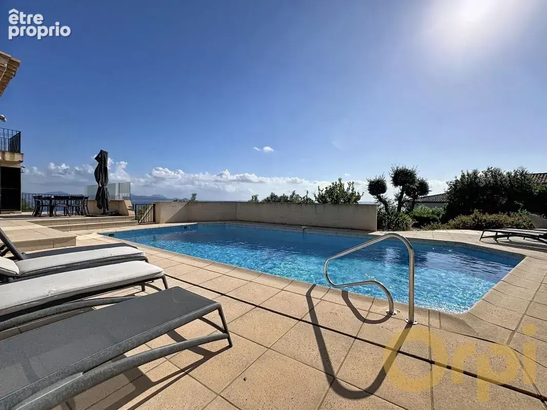 Les Issambres Villa Vue mer Panoramique avec piscine, terrain de Pétanque et garage - photo 30