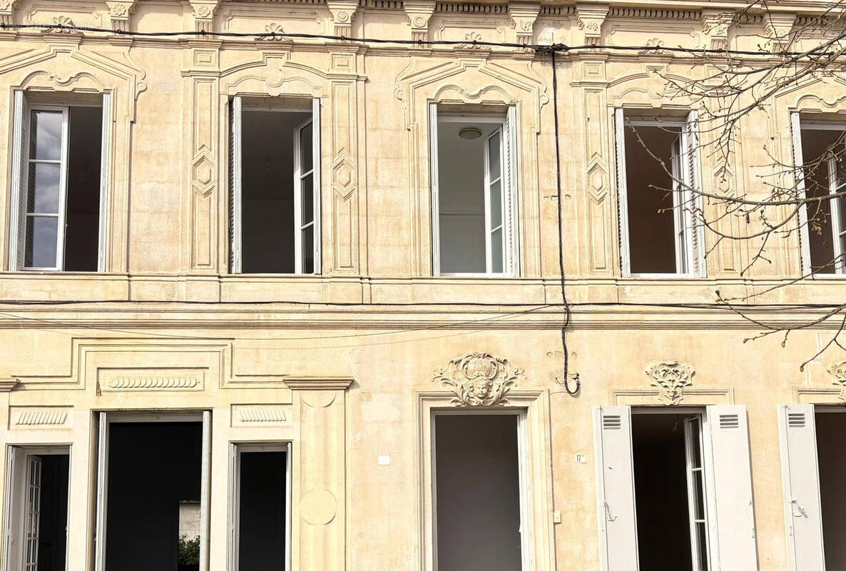 Maison à PORTETS