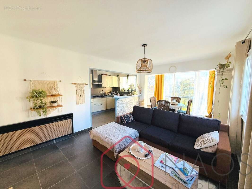 Appartement à SAINT-RAPHAEL