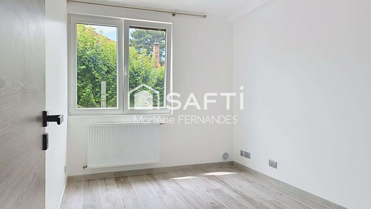 Appartement 88 m² à Savigny-Sur-Orge  - photo 8