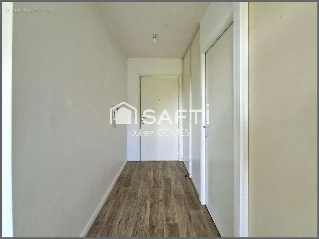 Photo 7 - Appartement à LIEUSAINT