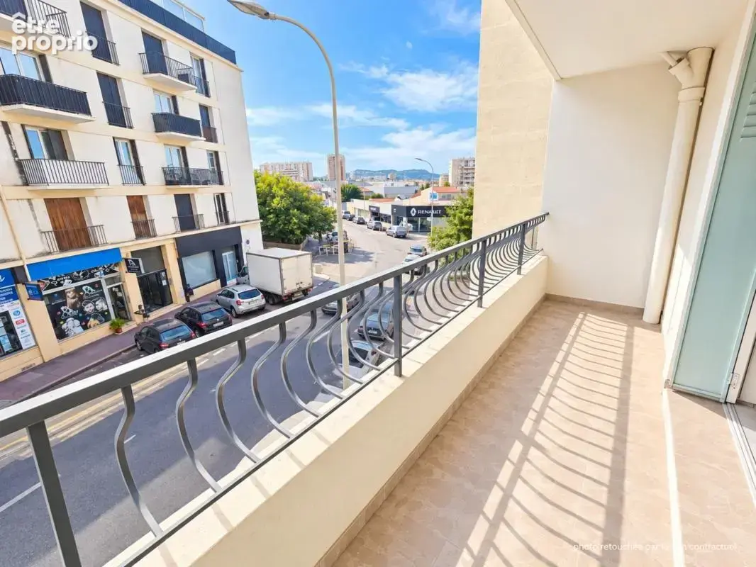 13010 Marseille Beau Type 3 avec Balcon - photo 7