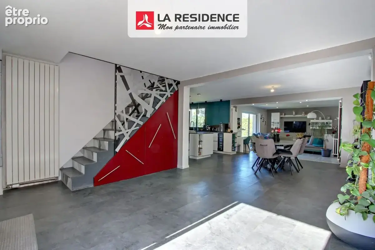 Maison 6 pièces 175 m² à vendre à Saint-Pierre-De-Bailleul (27920) - photo 3