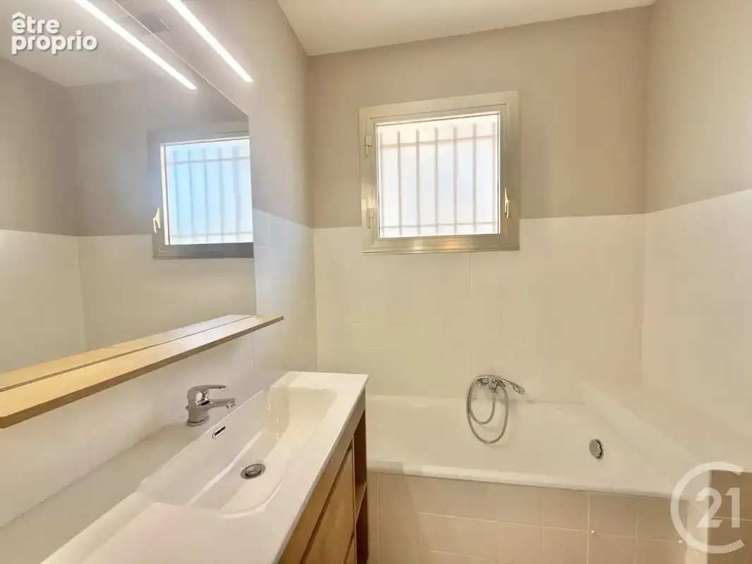 Appartement 4 pièces 89 m² à vendre à Nice (06100) - photo 8