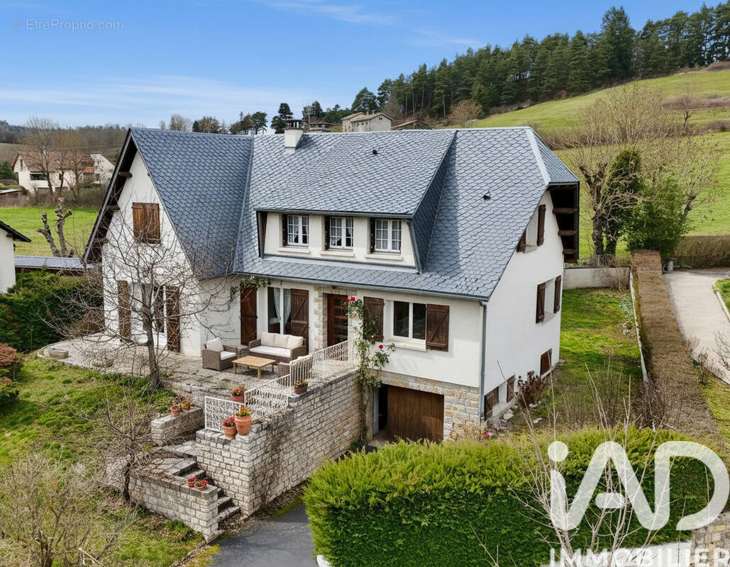 Photo 1 - Maison à LE MALZIEU-VILLE