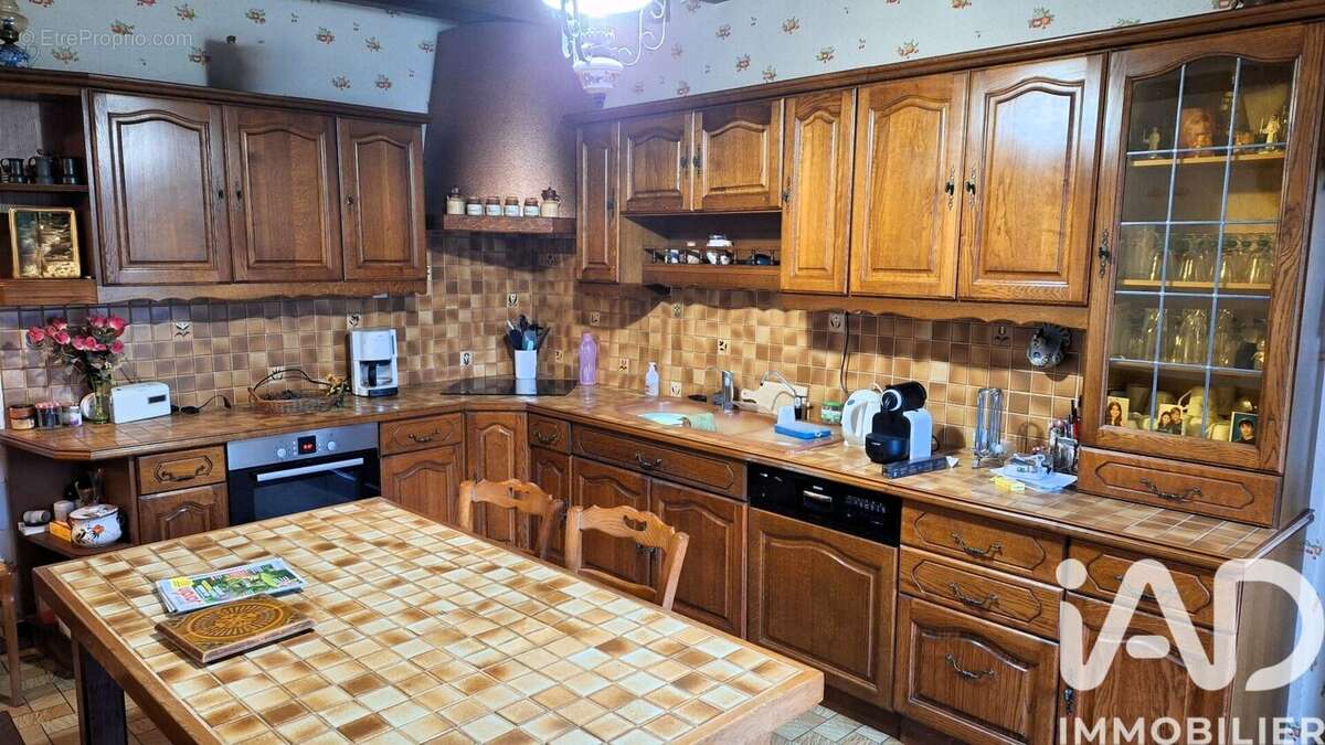 Photo 2 - Maison à MENILLES