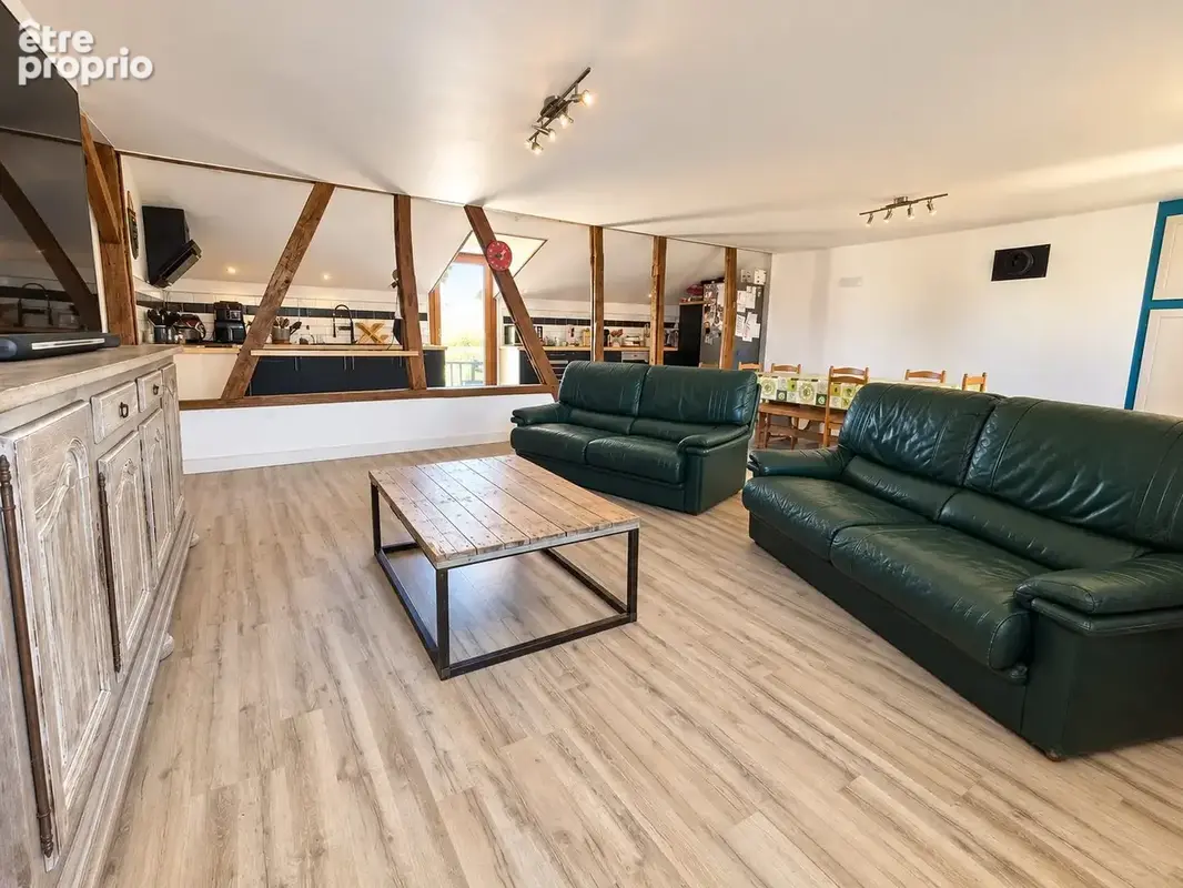 Maison 6 pièces 158 m² à vendre à Saint-Gervais-En-Valliere (71350) - photo 3