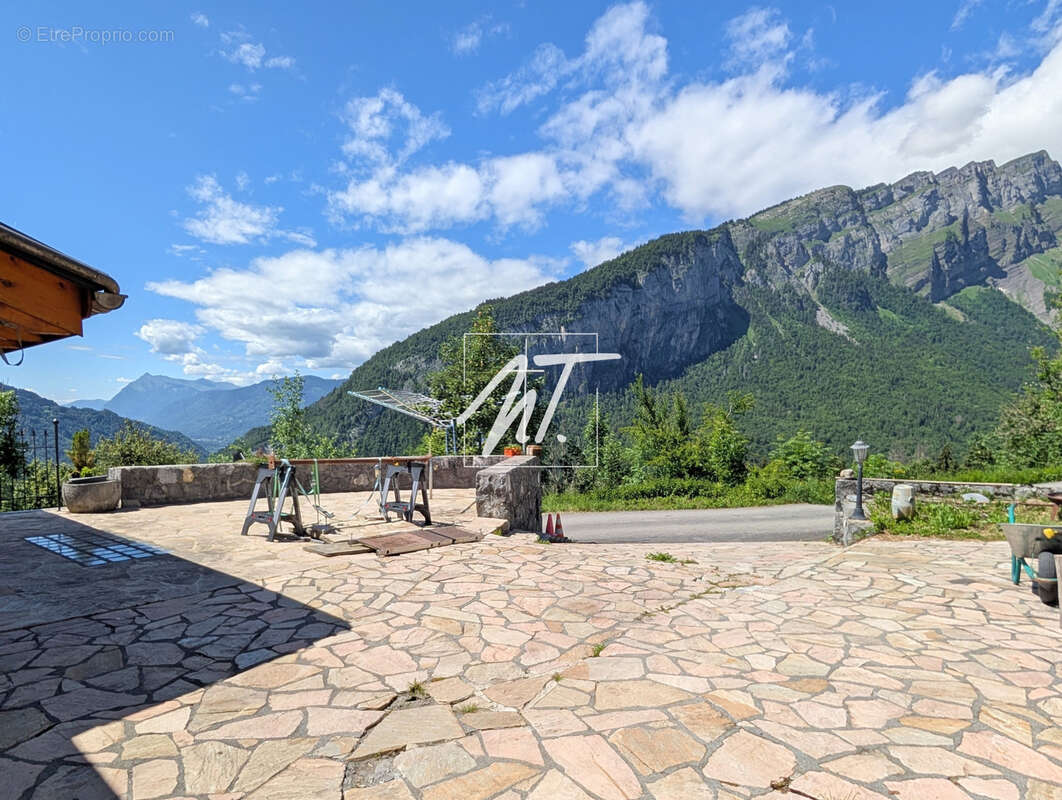 Maison de charme sur les hauteurs de Sixt-Fer- A-Cheval - photo 2
