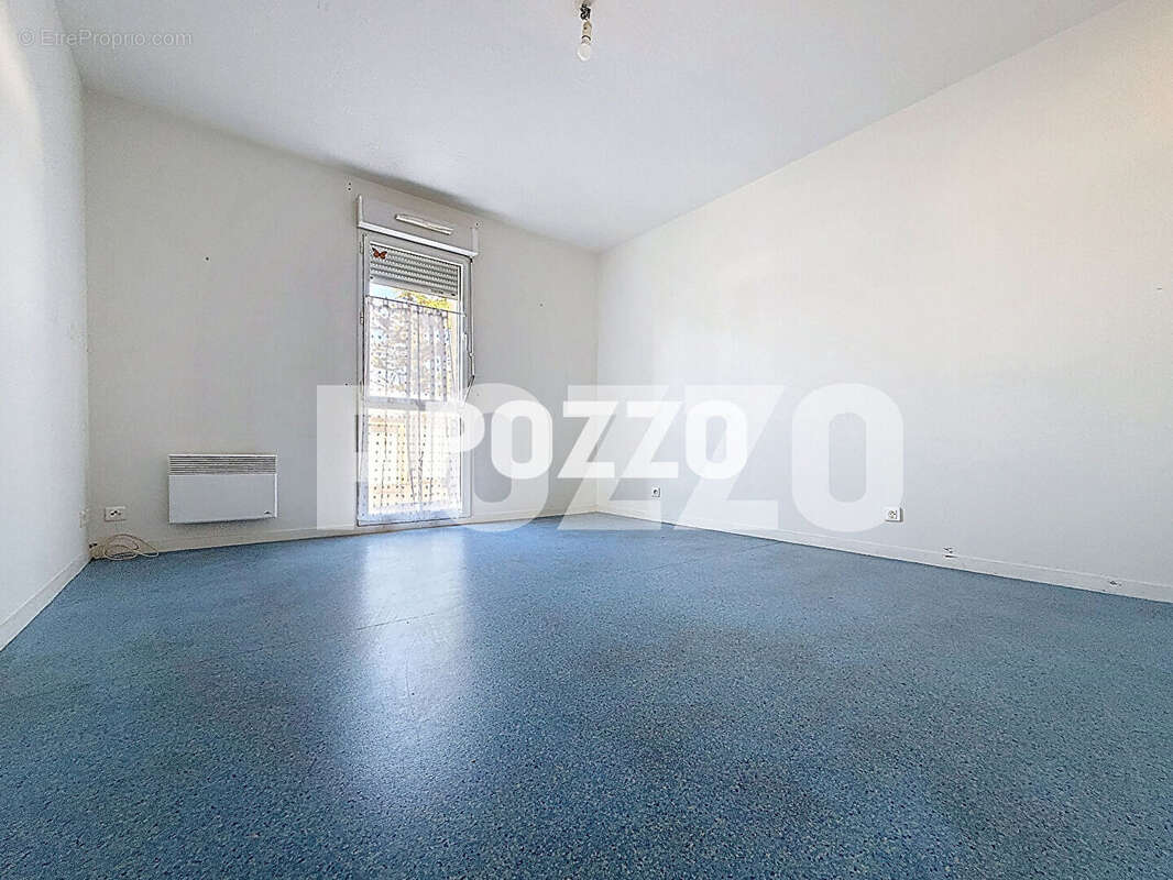 Appartement à TOURLAVILLE