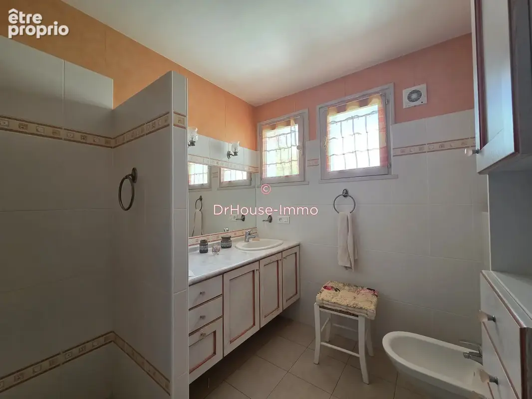 Maison 6 pièces 149 m² à vendre à Saint-Georges-Les-Baillargeaux (86130) - photo 25