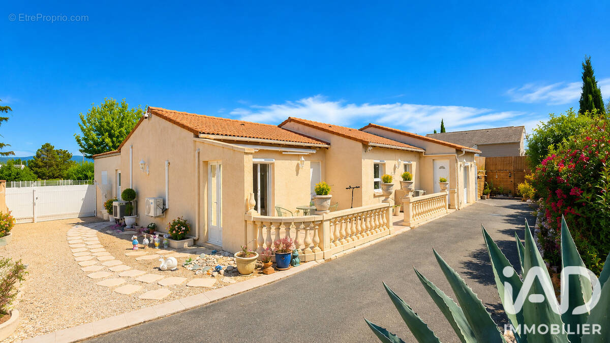 Photo 1 - Maison à ETOILE-SUR-RHONE