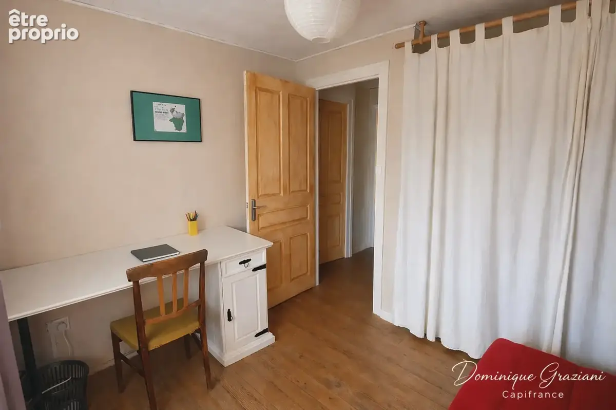 Un havre de paix sur 1500 m² de terrain – charme et tranquillité absolue à Leignecq (42380) - photo 12