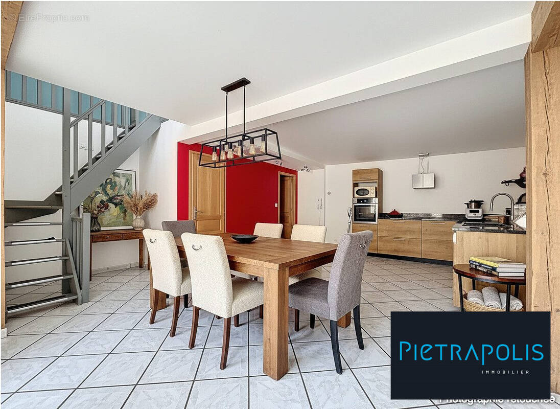 Maison à VELARS-SUR-OUCHE