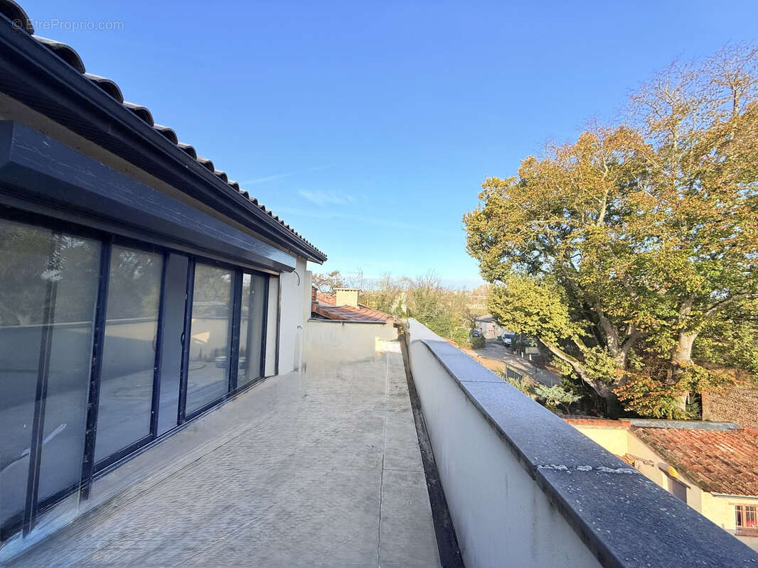 Appartement à LEVIGNAC