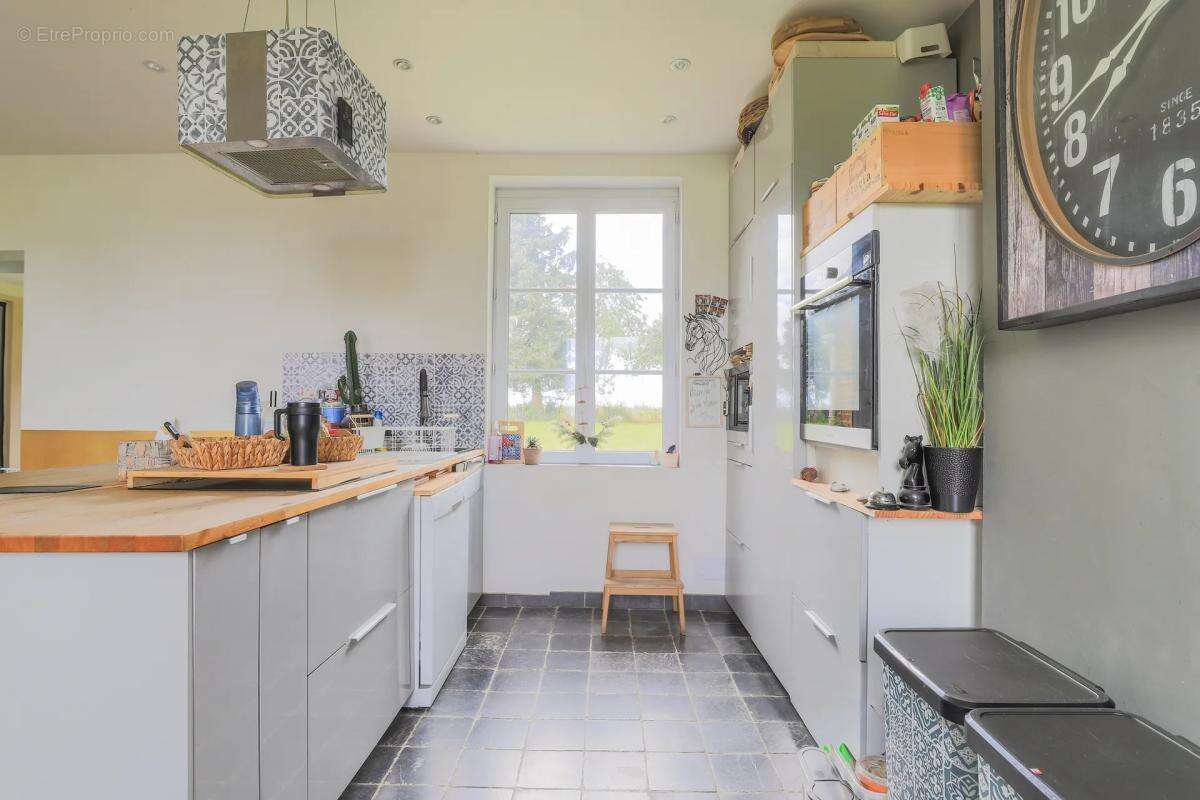 Maison à PERTAIN