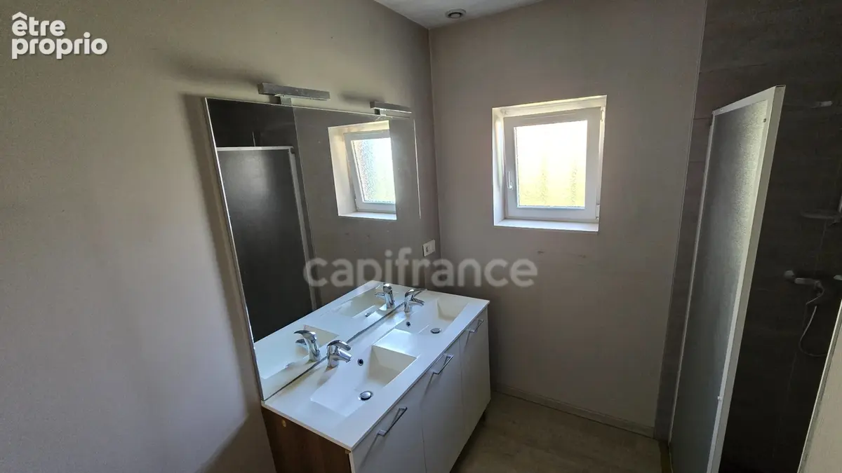 Maison en pierre de 139 m² avec dépendances- terrain de 2308 m² - Proche de Chalon-sur-Saône (Saône et Loire) - photo 6