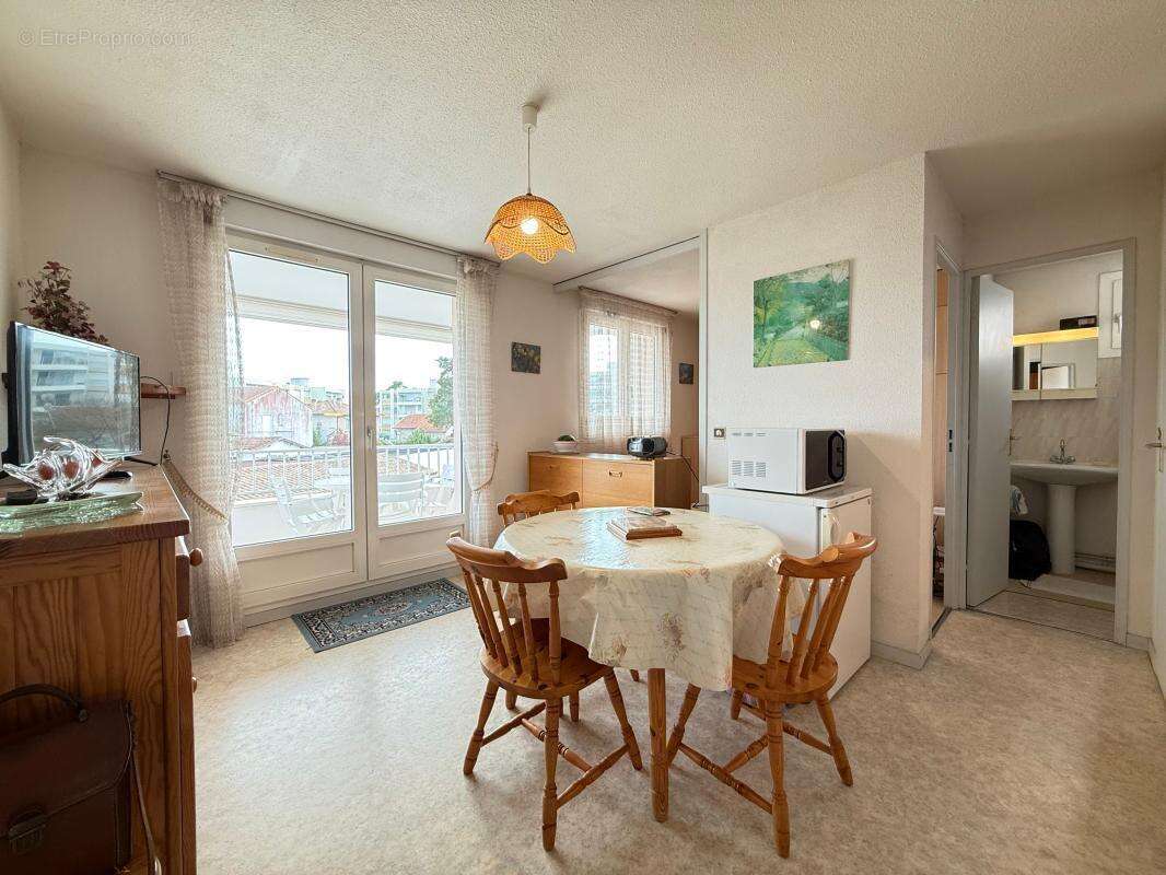 Appartement à SAINT-PALAIS-SUR-MER