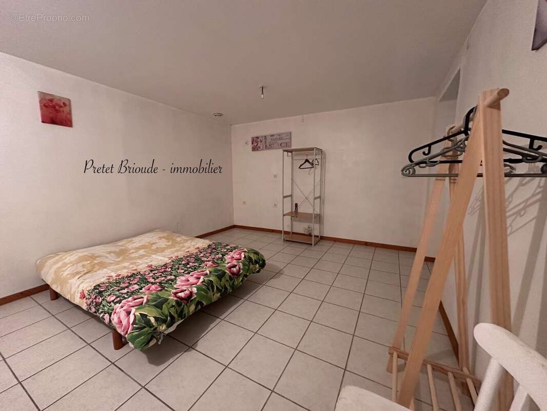 Maison à FERRIERES-SAINT-MARY