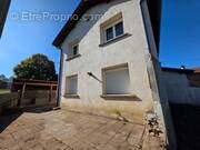 Maison à SAINT-BONNET-LE-COURREAU