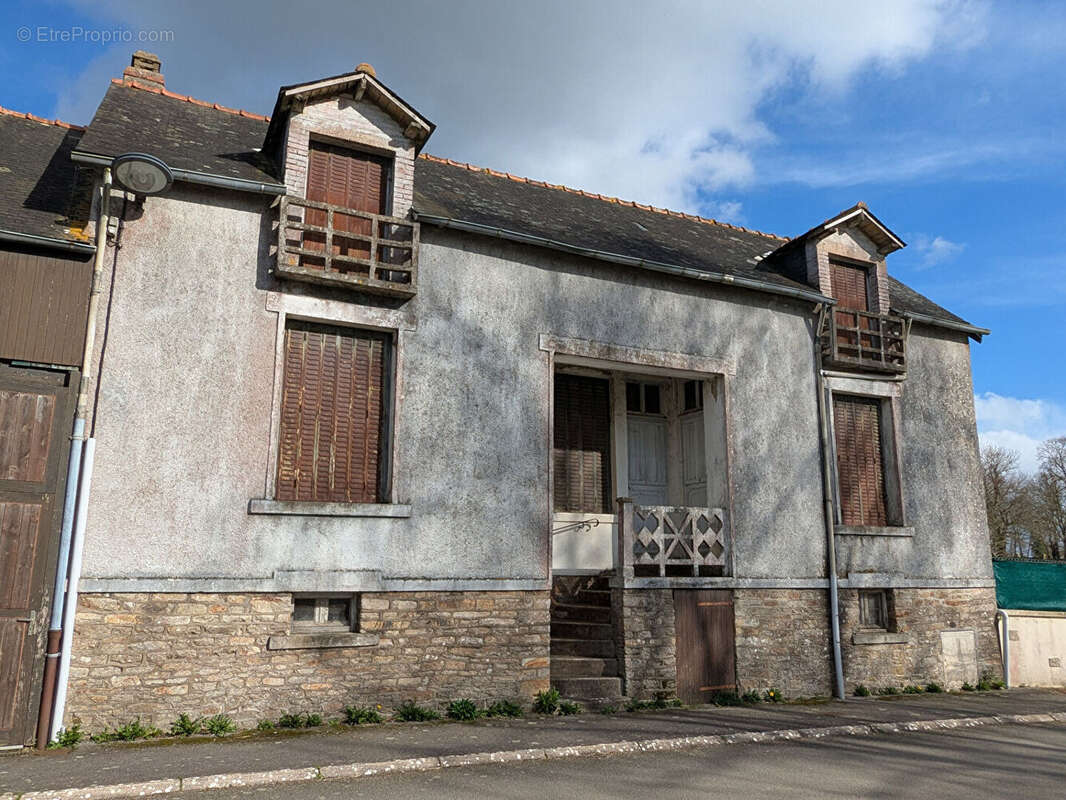 Maison à LANOUEE