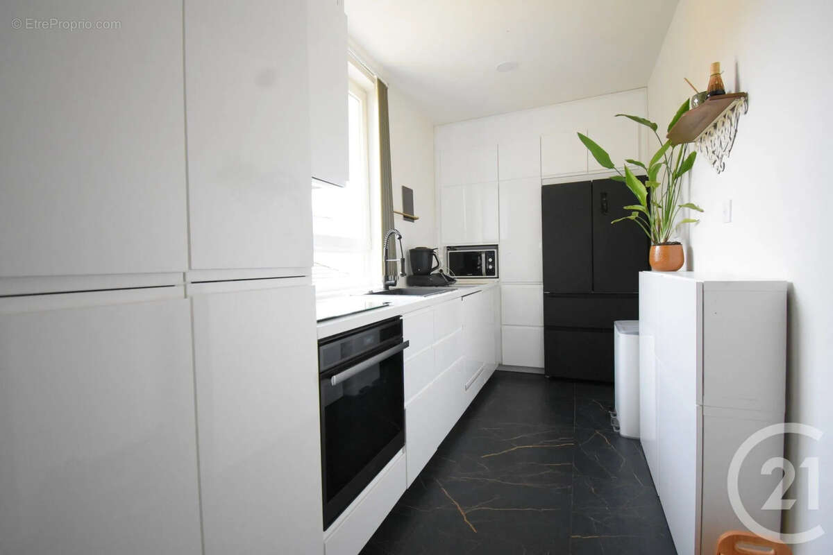 Appartement 171 m² à Vichy  - photo 5