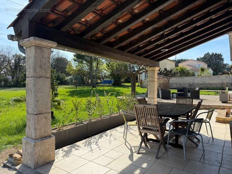 Maison à BOISSET-ET-GAUJAC