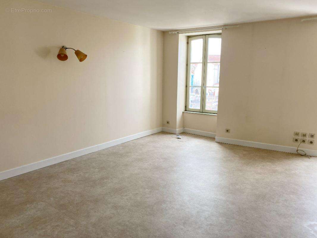 Appartement à CHAUMONT